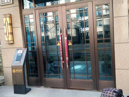 仿銅拉絲樓宇門